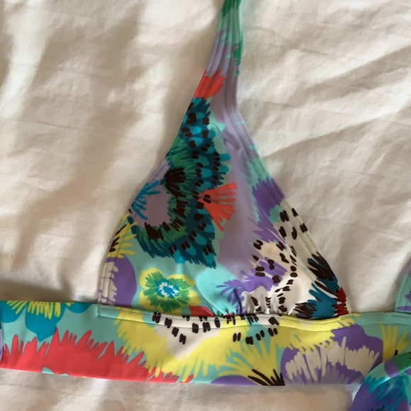 Multicolor Bikini top - Picture 4 of 4
